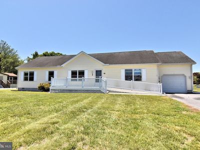 5 Lighthouse Dr