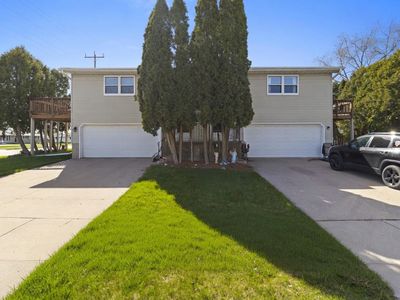 1395 Inverness Ln
