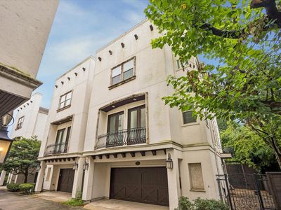 1112 Peveto St #C