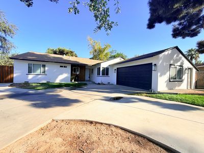 754 Phillips Circle