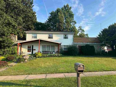 915 Ranch Rd