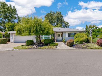 358 Twin Lakes Drive