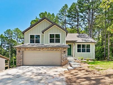 24 Kiswick Dr