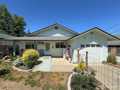 1029 W Fountain Street