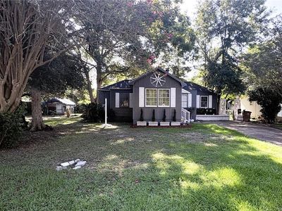 103 E Tally Ct