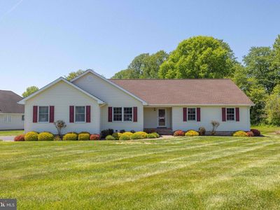73 N Running Brook Ct