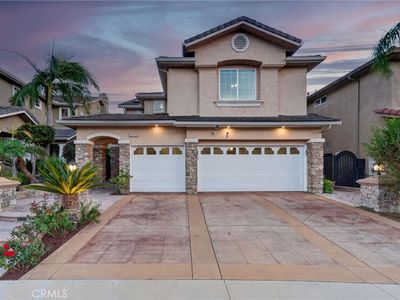 20800 Campania Ln