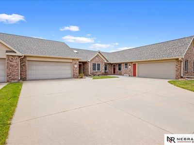803 Clearwater Cir