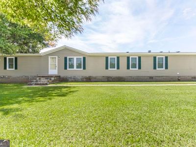 Property at 309 Centennial Dr, Byron, GA