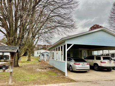 Property at 176 Cherry Ct, Muskegon, MI