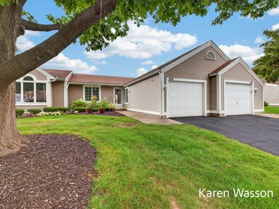 259 Appletree Ln