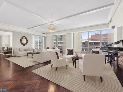 1155 23rd St NW #Penthouse 1e