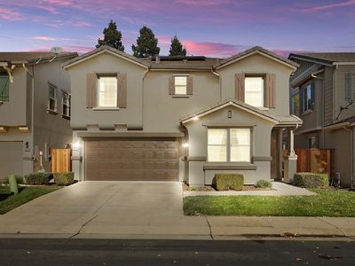 3215 Golden Poppy Ln