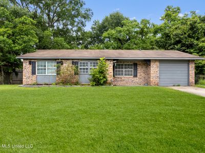 2124 Chestwood Dr