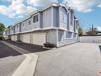 2003 Artesia Blvd Unit 105