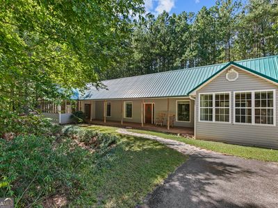 5250 Punkintown Rd