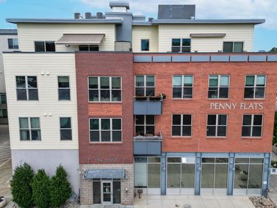 204 Maple St #403