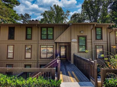 2205 Cumberland Ct SE