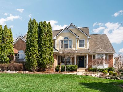 3867 Steamboat Ct