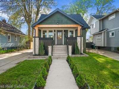 121 S Edison Ave