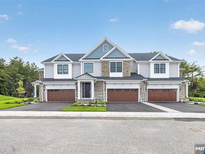 15 Muirfield Lane