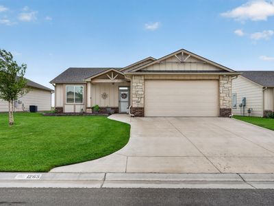 Property at 1265 E Park Glen Ct, Clearwater, KS