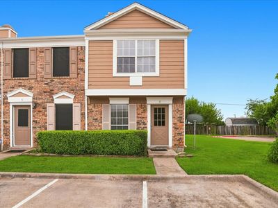 703 Lee St APT 6
