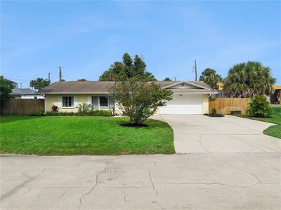 106 S LAKEWOOD CIRCLE