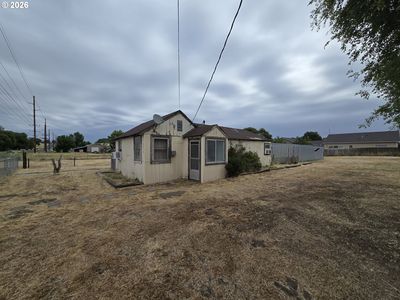 2000 NW Geer Rd