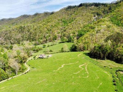 1125 Laurel Creek Ln