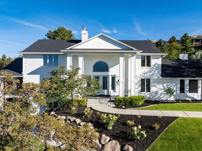 325 N Federal Heights Cir