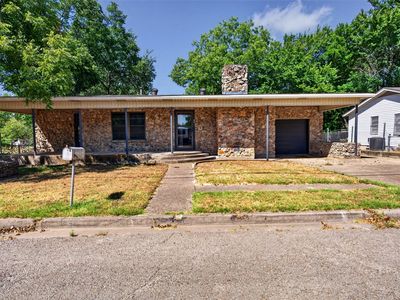 702 N Rita St