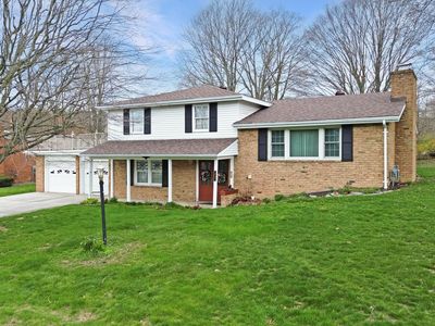 212 Maplebrook Rd
