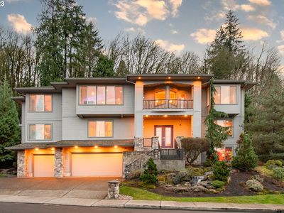4647 SE Honors Dr