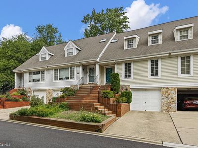 45 Marsh Woods Ln