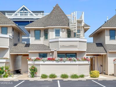2 2nd Avenue #11