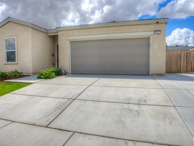 9611 Clear Ridge Way