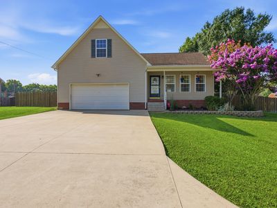 104 Creekview Dr