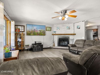 59 Oak Hill Rd