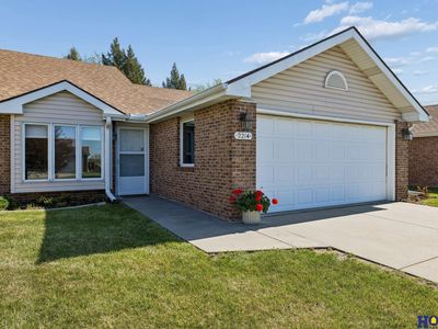 2214 Marigold Cir