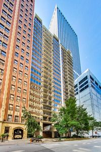 201 E Chestnut St APT 3A