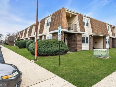 19-1 Florence Tollgate Pl