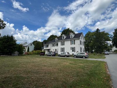 21 Bradbury Street