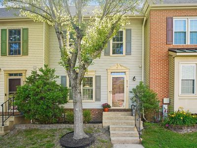 6219 Stratford Ct
