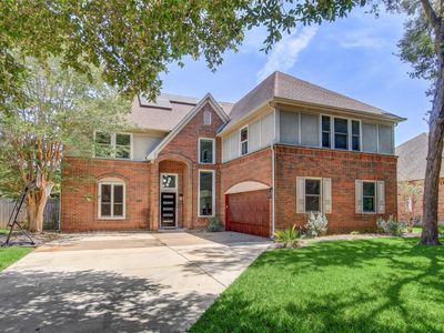 10203 Shinnecock Hills Dr