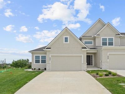 4027 NE Sagamore Dr #A