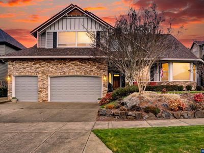 2727 Old Farm Ave NW