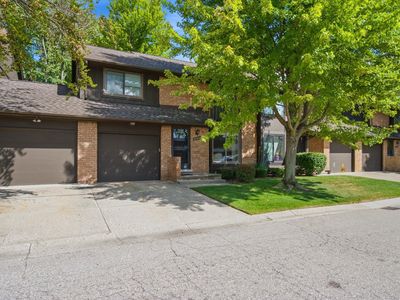 37244 Clubhouse Dr