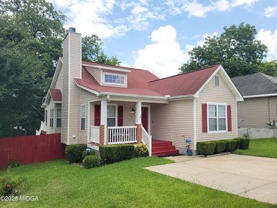 861 Elizabeth St