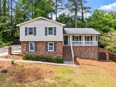 942 Hearthstone Dr